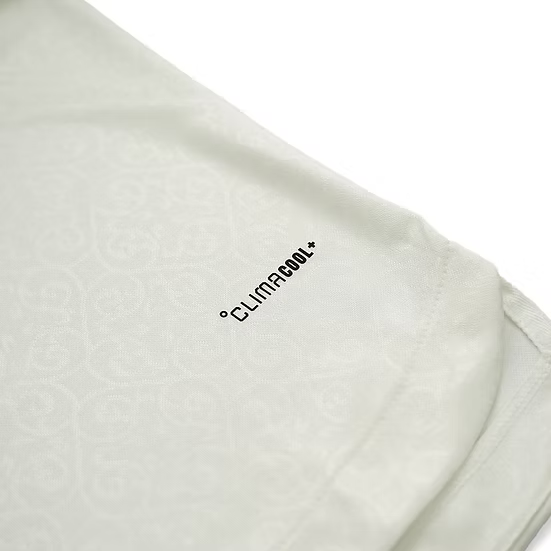 Camiseta de visitante de España para el Mundial 2026
