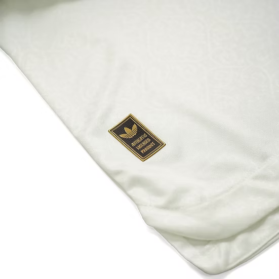Camiseta de visitante de España para el Mundial 2026